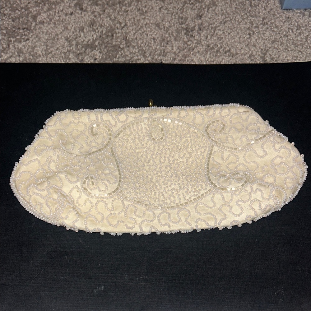Vintage Walborg Cream Beaded Clutch